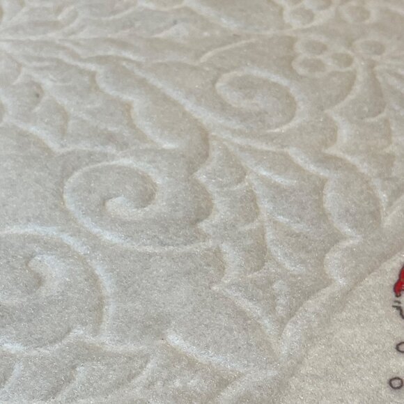 Vintage White Christmas Tree Skirt With Santa & Toy Print Quilted Texture Scallo - Picture 15 of 15